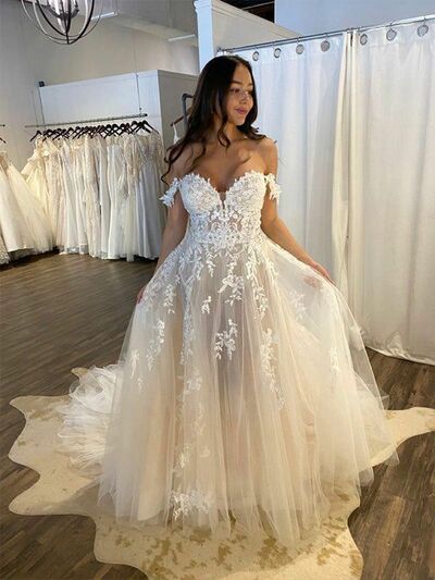 Plus Size Ball Gown Lace Appliques Wedding Dress Bridal Gown Wedding Gown