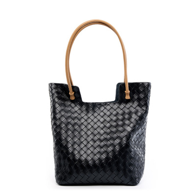 Women's Woven Bag Large Capacity Cowhide Handbag Black