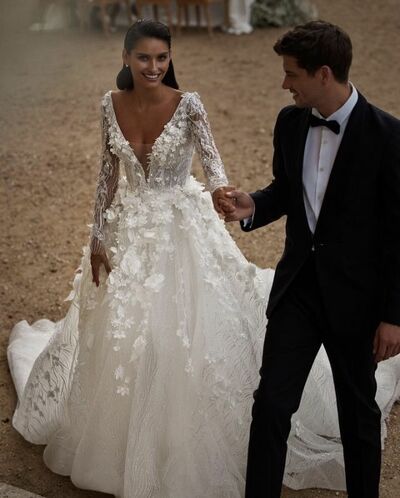 Luxury Ball Gown Tulle Lace Appliques Wedding Dress Bridal Gown Wedding Gown