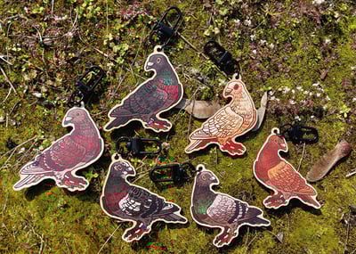 Mystery box: Pigeon keychain + sticker