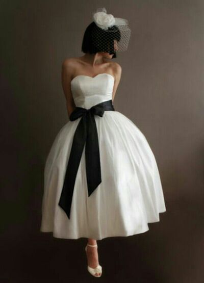 Simple A Line Tea-length Wedding Dress Bridal Gown Wedding Gown