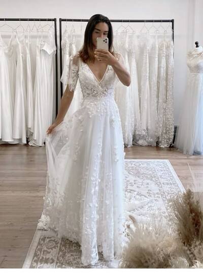 Simple A Line Lace Appliques Wedding Dress Bridal Gown Wedding Gown