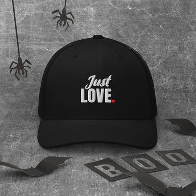Just Love. Trucker Cap