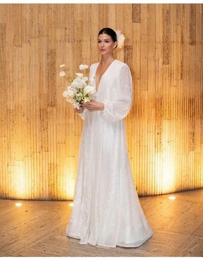 Sexy A Line Deep V-neck Sequins Long Sleeve Wedding Dress Bridal Gown Wedding Gown