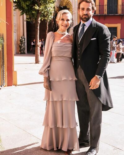 Elegant Tiered Satin Mother of the Bride/Groom Dress Evening Formal Dress