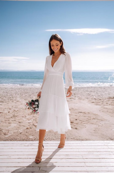 Simple Chiffon Tea-length Beach Wedding Dresses With Long Sleeve