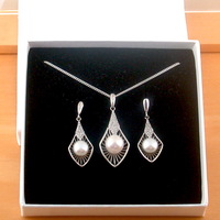 BOXED GIFT SET/Sterling Silver White Freshwater Pearl Necklace & Earrings/Pearl Earrings/Pearl Necklace/June Birthstone/Pearl Jeweller - Thumbnail 7