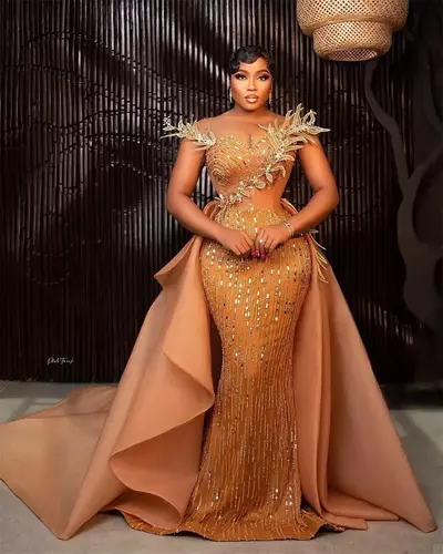 Luxurious Prom Dresses for Special Occasions With Detachable Train Promdress Sheer Neck Beaded Lace Birthday Dress Second Reception