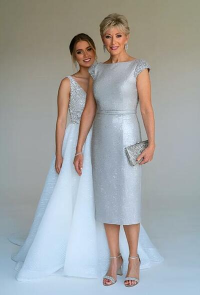 Elegant Sheath Silver Tea-length Sequins Mother Of The Bride/ Groom Dresses Formal Evening Dress