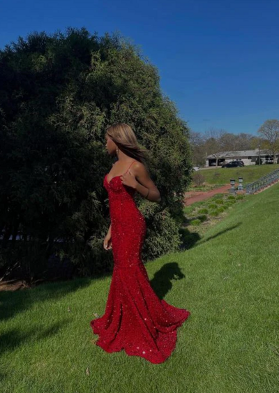 Sexy Red V-Neck Mermaid Long Sequin Prom Dress