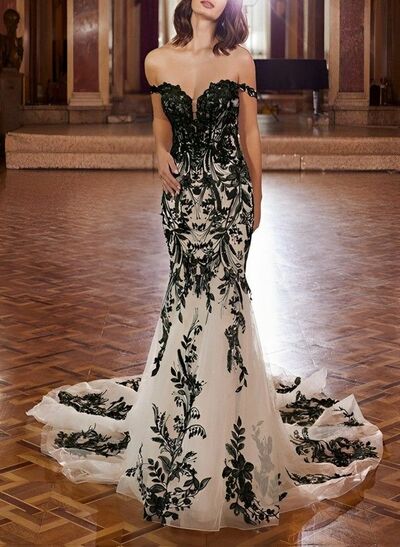 Gothic Wedding Dress, Black Mermaid Lace Appliques Bridal Dress Bridal Gown