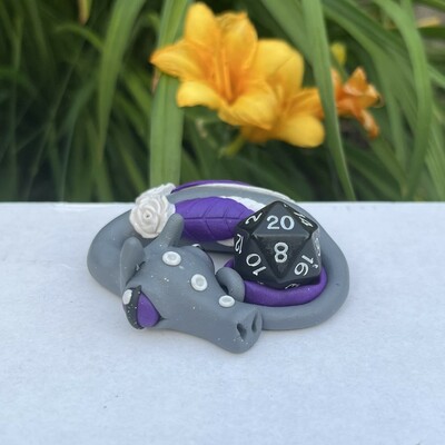 Alli the Violet Fog Dice Guardian
