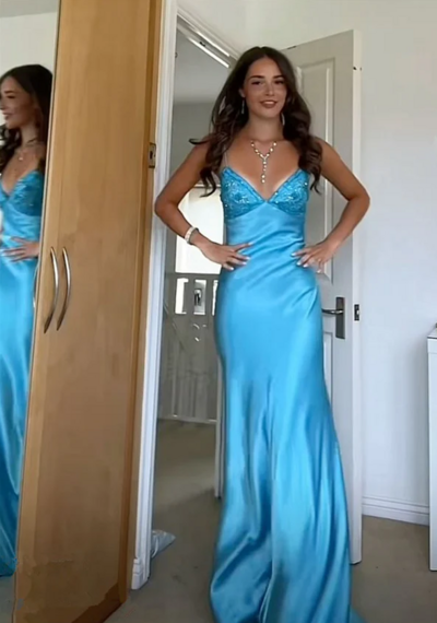 Elegant V-neck Spaghetti Straps Long Blue Prom Dress With Beading