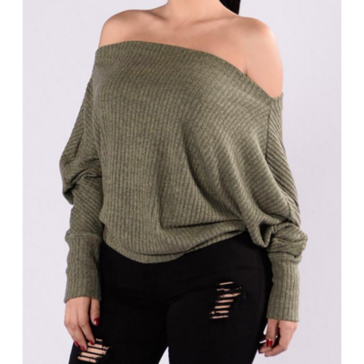Round neck long sleeved off shoulder knitted striped sweater - Thumbnail 1