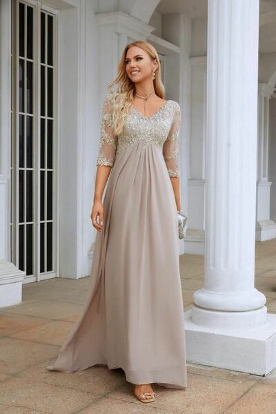 Elegant A Line Champagne Lace Mother Of The Bride/ Groom Dresses Formal Evening Dress