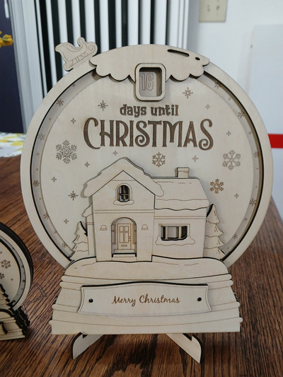 #176 Table Top Snow Globe