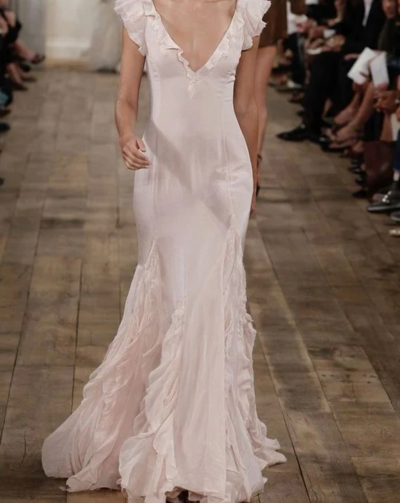 Pretty Mermaid V Neckline Chiffon Long Prom Dresses