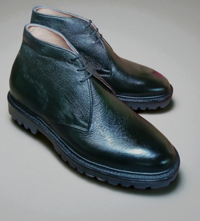 Crafted Leather Men Classic Green Grain Leather Vibram Sole Chukka Boot