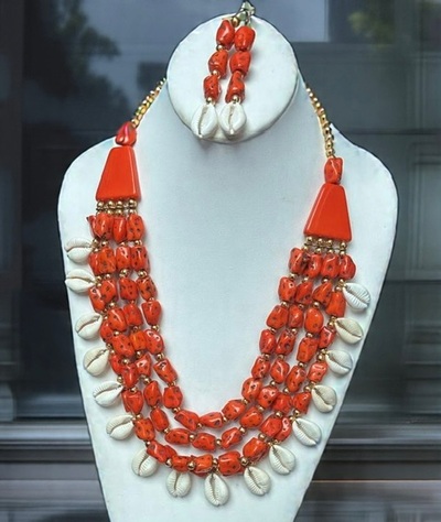Shell Necklace & Earrings Set (Orange)