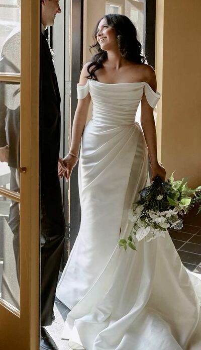 Sexy Wedding Dress, Mermaid Off the Shoulder Bridal Dress Bridal Gown