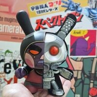 ArTToy by DirtyRobot & Kidrobot "Destroy Edition"  (VOID 5" Mecha Half-Ray Dunny) - Thumbnail 6