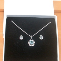 BOXED GIFT SET/Sterling Silver Blue Topaz Flower Pendant & Chain/Topaz Necklace/Topaz Necklace/Topaz jewellery/Topaz Earrings/UK - Thumbnail 9