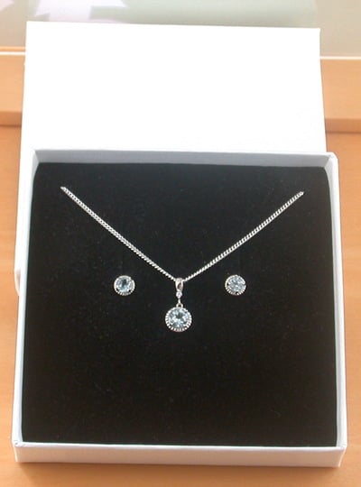 BOXED GIFT SET/ Sterling Silver Blue Topaz Gemstone Pendant & Chain/Blue Topaz Necklace/Topaz Jewellery/Topaz Jewelry/Topaz Necklace/Topaz Earrings/UK