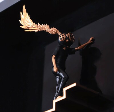 ArTToy by Sank Toys "Sank Outside: the Frame-Black Mirror"