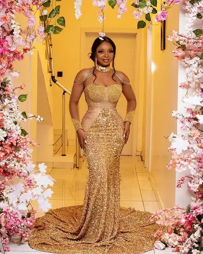 Plus Size Arabic Aso Ebi Gold Luxurious Mermaid Prom Dresses Sheer Neck Beaded Sequined Evening Formal Party Second Reception Gowns Dress