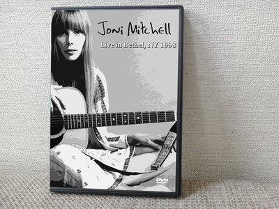 JONI MITCHELL Live in Bethel, NY 08.15.1998 DVD