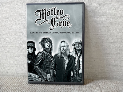MOTLEY CRUE Live At The Bradley Center, Milwaukee, WI 06.25.2011 DVD