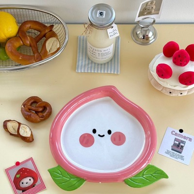 Sweet Peach Shaped Plate