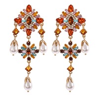 Retro Long Earrings for Women ā Trendy Alloy Rhinestone Drop Ear Accessories | Vintage Fashion Jewelry - Thumbnail 2