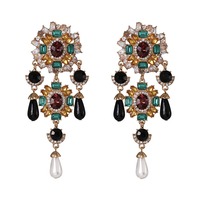 Retro Long Earrings for Women ā Trendy Alloy Rhinestone Drop Ear Accessories | Vintage Fashion Jewelry - Thumbnail 3