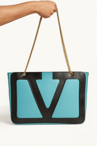 Crafted Leather Classic and Luxury Design Cyan / Black V Logo Shopping Bag For Women