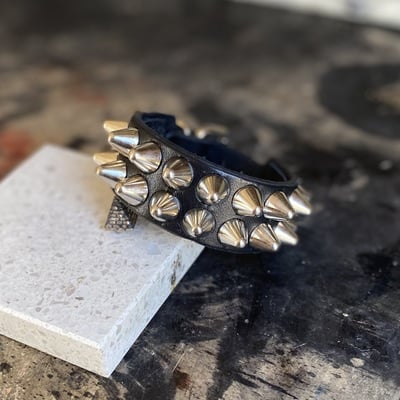 2 Row Tall British Stud Cuff