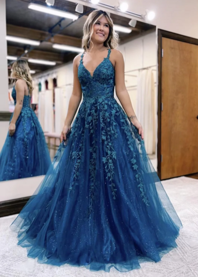 A-Line Sleeveless V Neck Tulle Backless Prom Dress With Lace Appliques