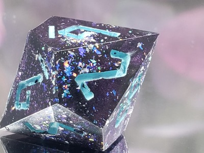 Shimmering Vein 10d10 Handmade Dice Set
