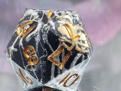 Golden Weaver Polyhedral Set