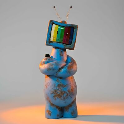 ArTToy by Olobotoys "TV Guy"
