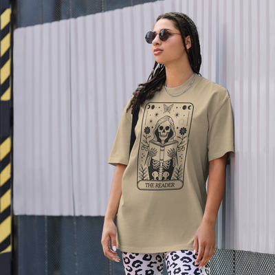 The Reader Skull Tarot Card Oversized faded t-shirt