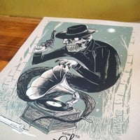 Dovey Blackhand  - Thumbnail 1