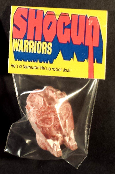 "SHOGUN WARRIORS ROBOT SKULL BOOTLEG" (PIN-WHT) RESIN DESIGNER TOY ART ACTION FIGURE