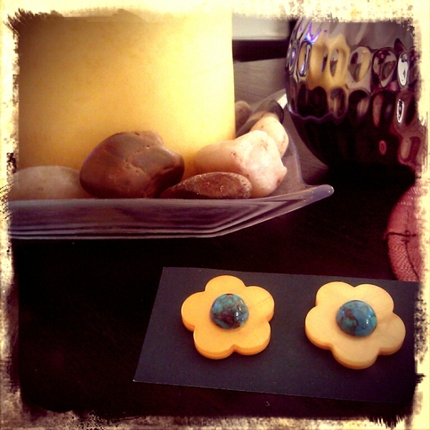 Lemon Contradiction earrings