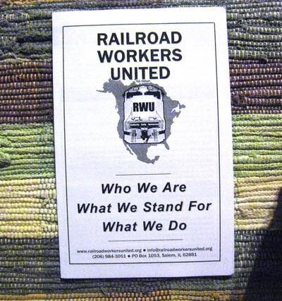 FLYER (25 copies): "Railroad Workers United: Solidarity! Unity! Democracy!