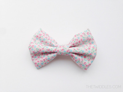 *Limited Edition* Raspberry Vintage Floral print Bow - Barrette