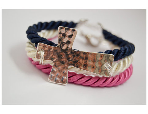 Sideway Hammered Cross Adjustable Bracelet (Pink, Cream, Navy)