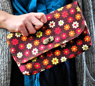 Mini Clutch - Spring Flowers