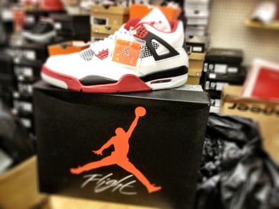Jordan iv fire red