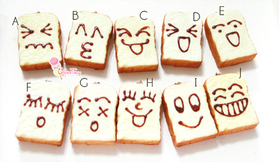 Squishy Emoticon Toast (scented)